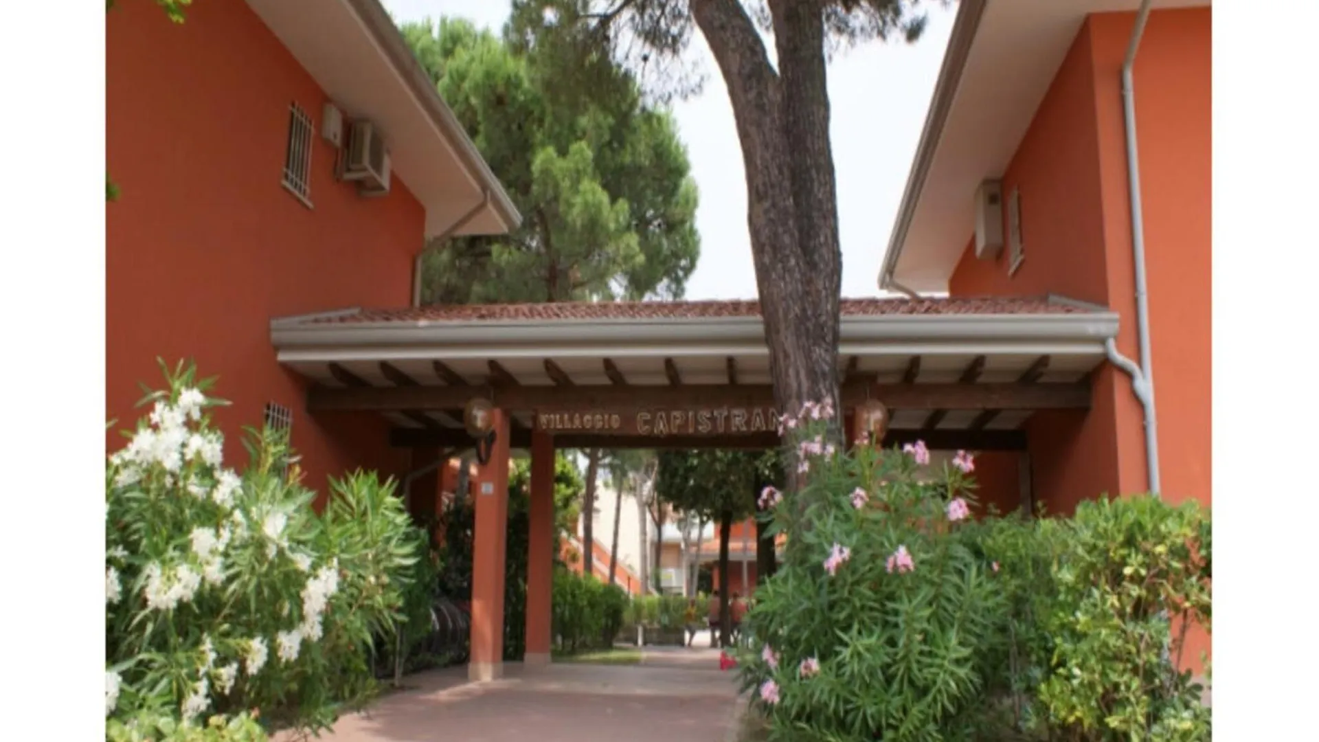 Terrace, Pool, Sun And Relax - Beahost Apartment Bibione